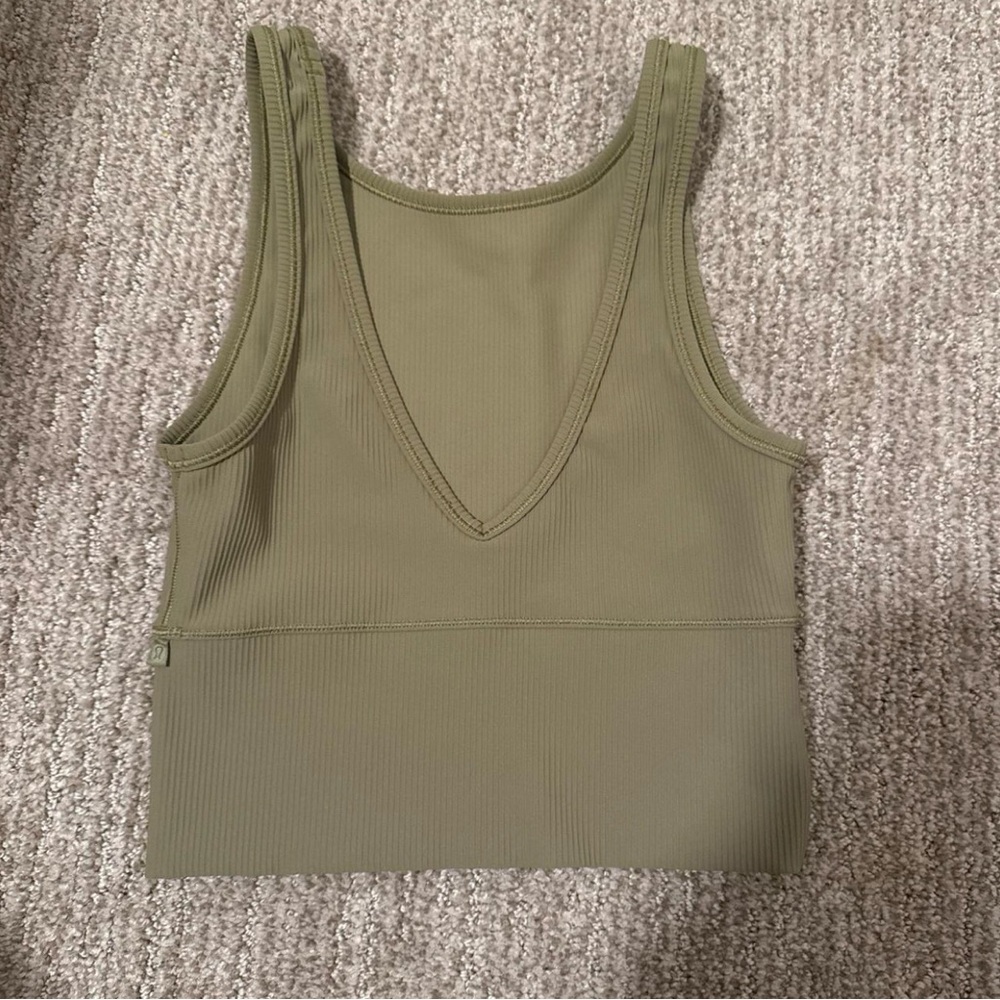 lululemon athletica Sage Green Crop Top - Picture 2 of 3